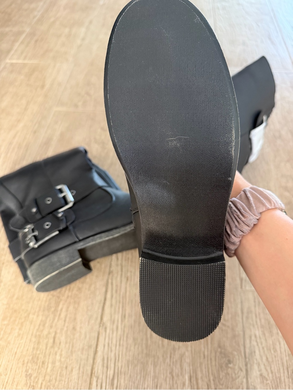 Black Knee-High Buckle Riding Boots - Picture 6 of 6